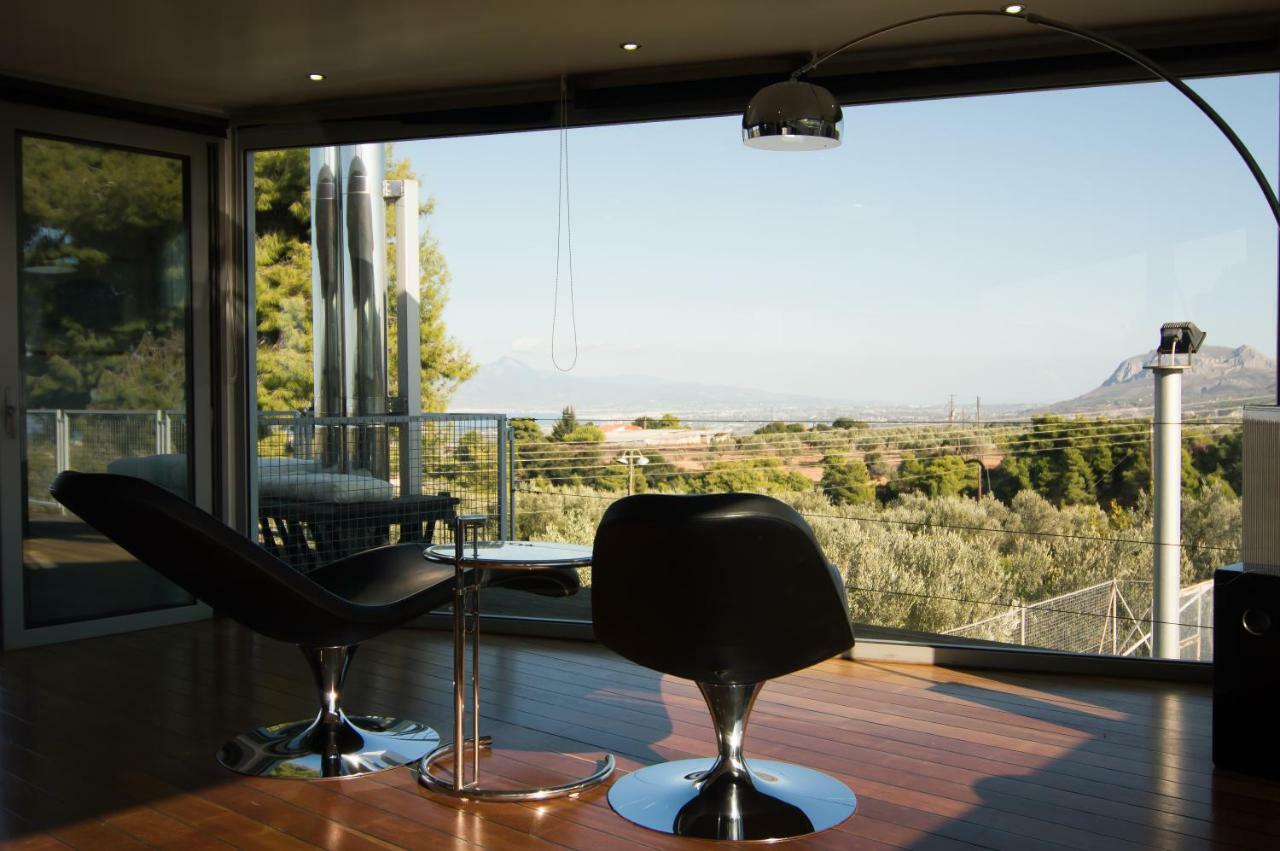 Country Villa Peloponnese With Tennis Court And Pool Zevgolateíon Exterior photo