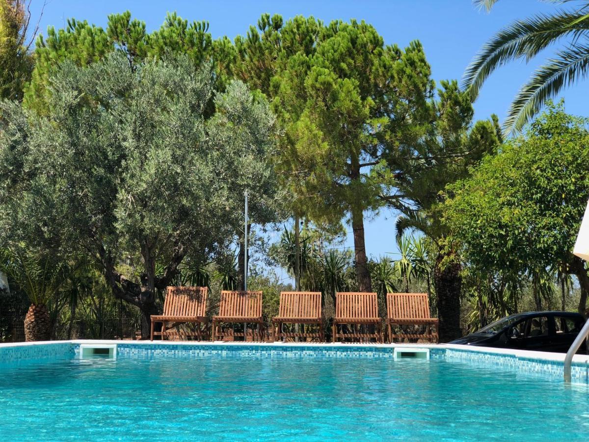 Country Villa Peloponnese With Tennis Court And Pool Zevgolateíon Exterior photo